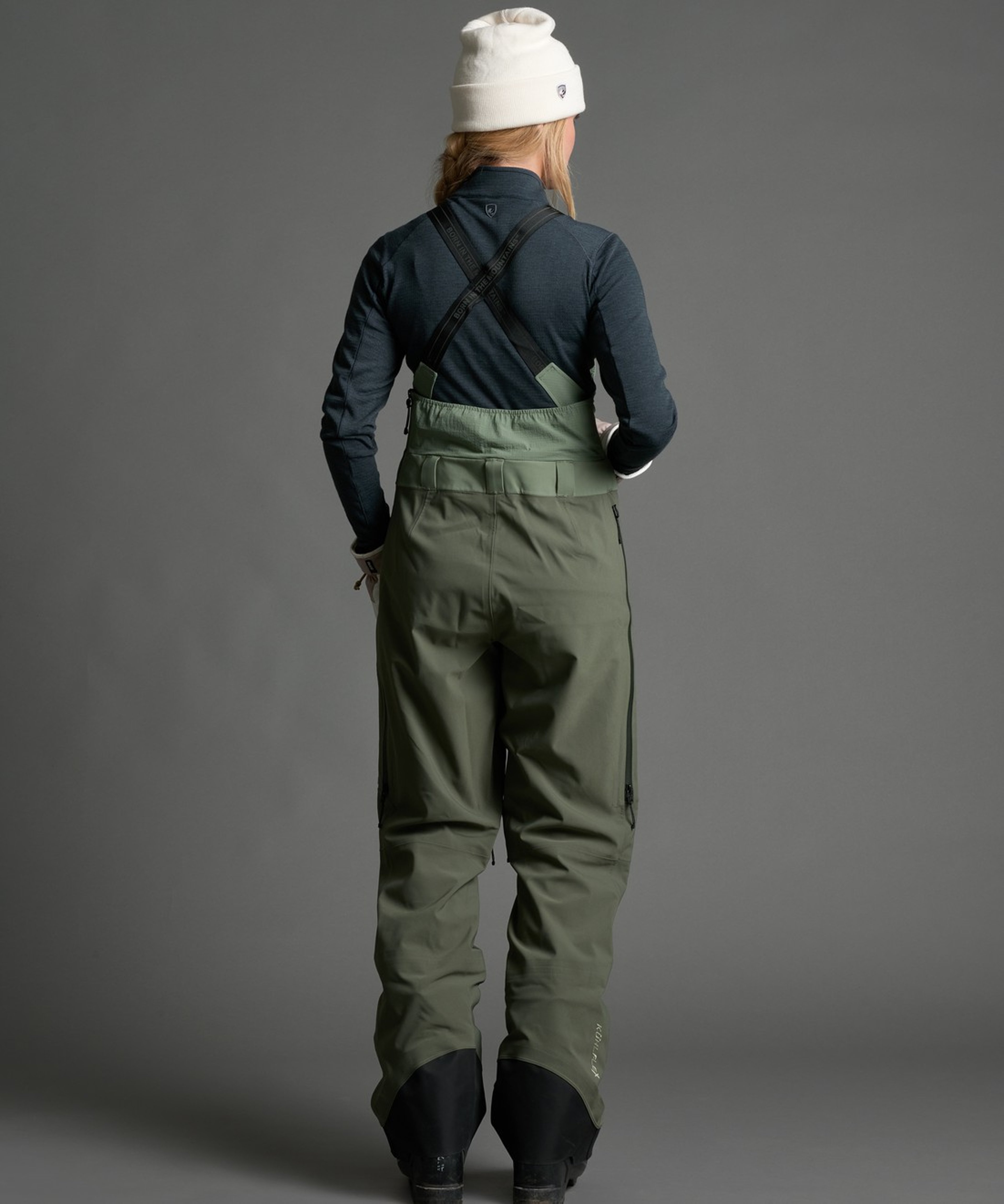 KUHL W's The Defiant Bib Rosemary / Soft Pine Back